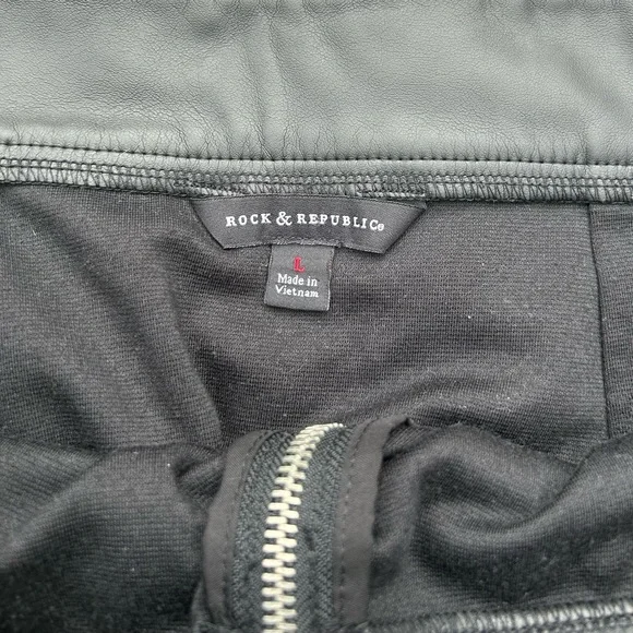 Sz L-Rock & Republic gray skirt - Picture 3 of 4